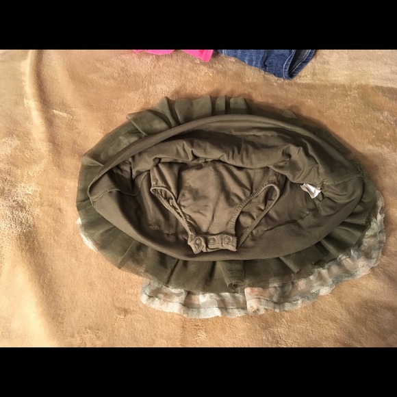 Toddler skirt - Picture 2 of 2